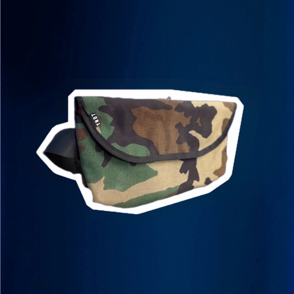 YNOT CAMO MESSENGER BAG